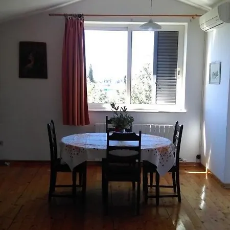 Apartment Elinor 2 Rovinj