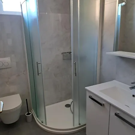 Apartment Elinor 2